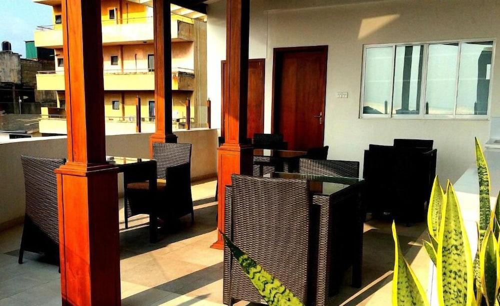 The Residence Kolombo Bagian luar foto